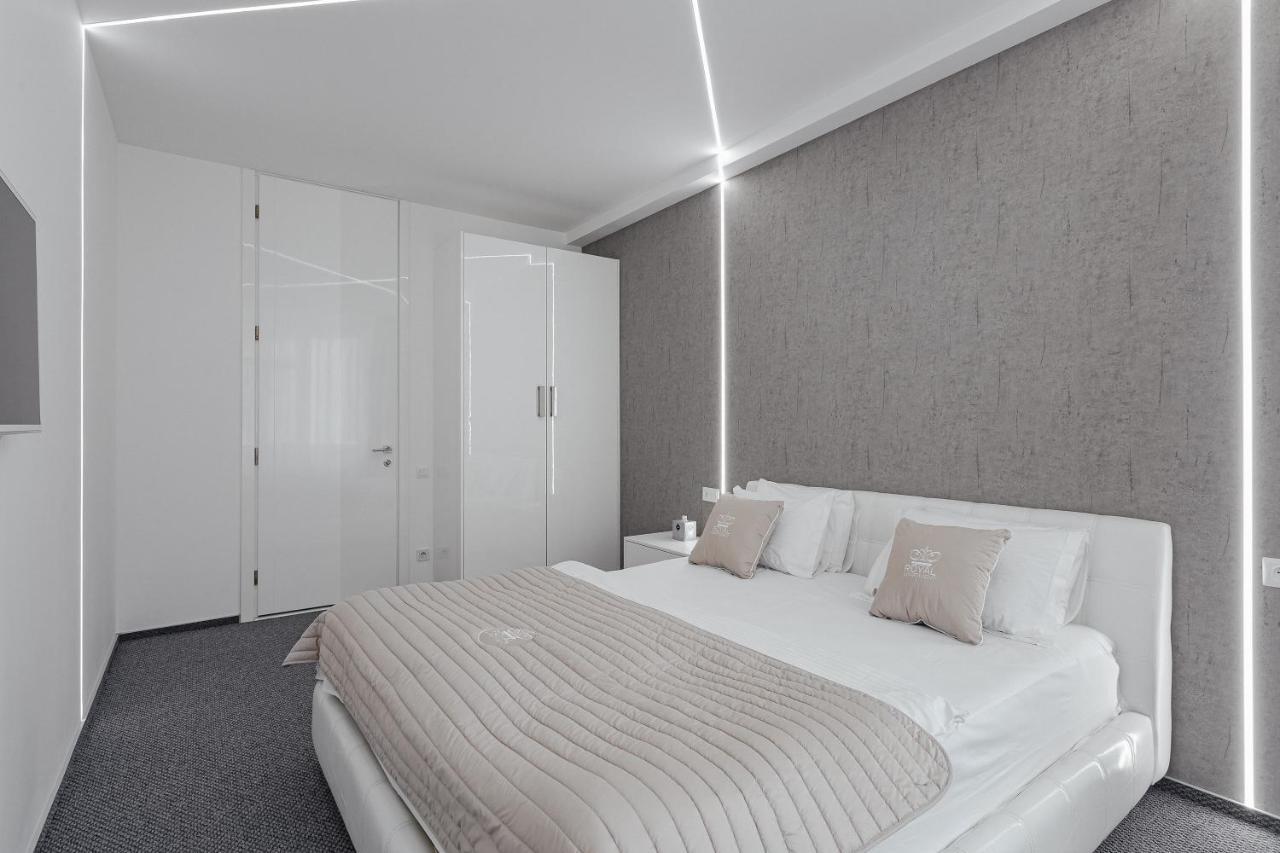 Prestige Plaza Apartments Odesa Exterior foto